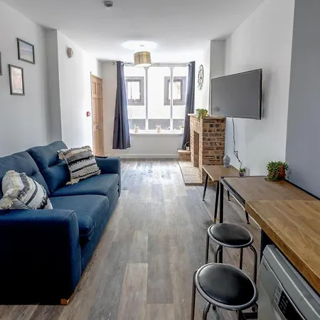 Retreat - Sleeps 2 - Cosy Escape *
